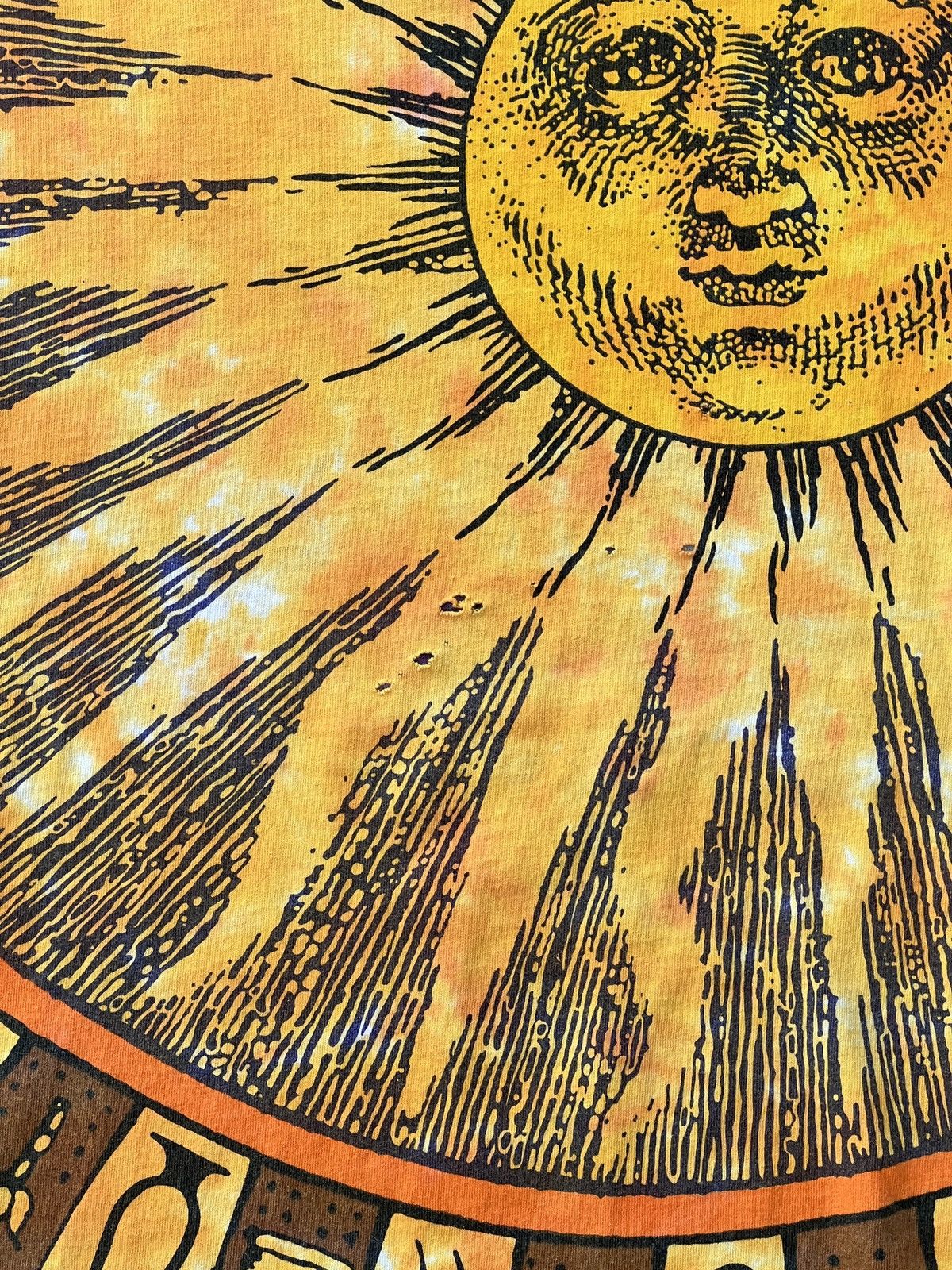 Vintage Vintage 1992 AOP Sun and Moon Dyed Liquid Blue Tee 2XL Size US XXL / EU 58 / 5 - 6 Thumbnail