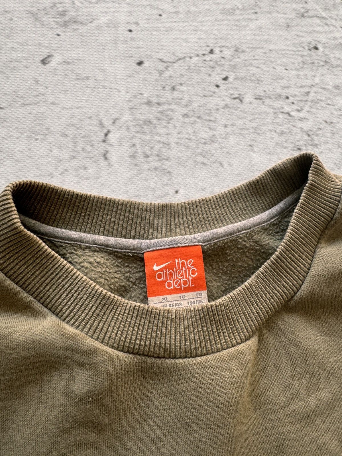 Nike × Vintage NIKE VINTAGE CENTER LOGO OVERSIZE BOXY SWEATSHIRT Size US XL / EU 56 / 4 - 6 Thumbnail