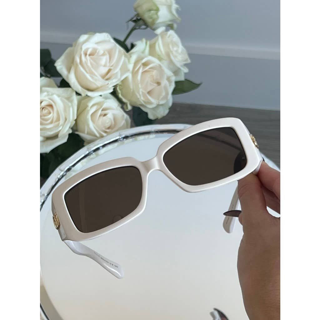 Gucci NEW Gucci GG1403S Ivory Unisex Marmont Sunglasses Size ONE SIZE - 3 Thumbnail
