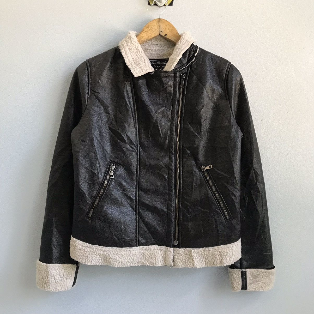 Designer × GU × Lemaire Synthetic Neo Leather uniqlo peacoat jacket wool lining Size US S / EU 44-46 / 1 - 2 Thumbnail