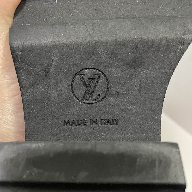 Louis Vuitton Louis Vuitton Black Chelsea Boots - Size US 7.5 / EU 40-41 - 1 Thumbnail