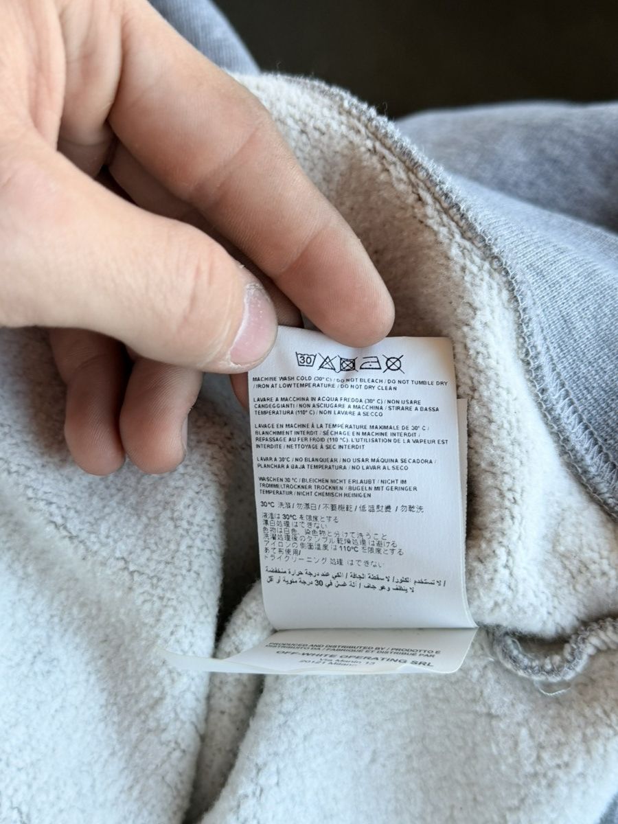 Off-White Off White x Kith Just Global Crewneck Size US M / EU 48-50 / 2 - 7 Thumbnail