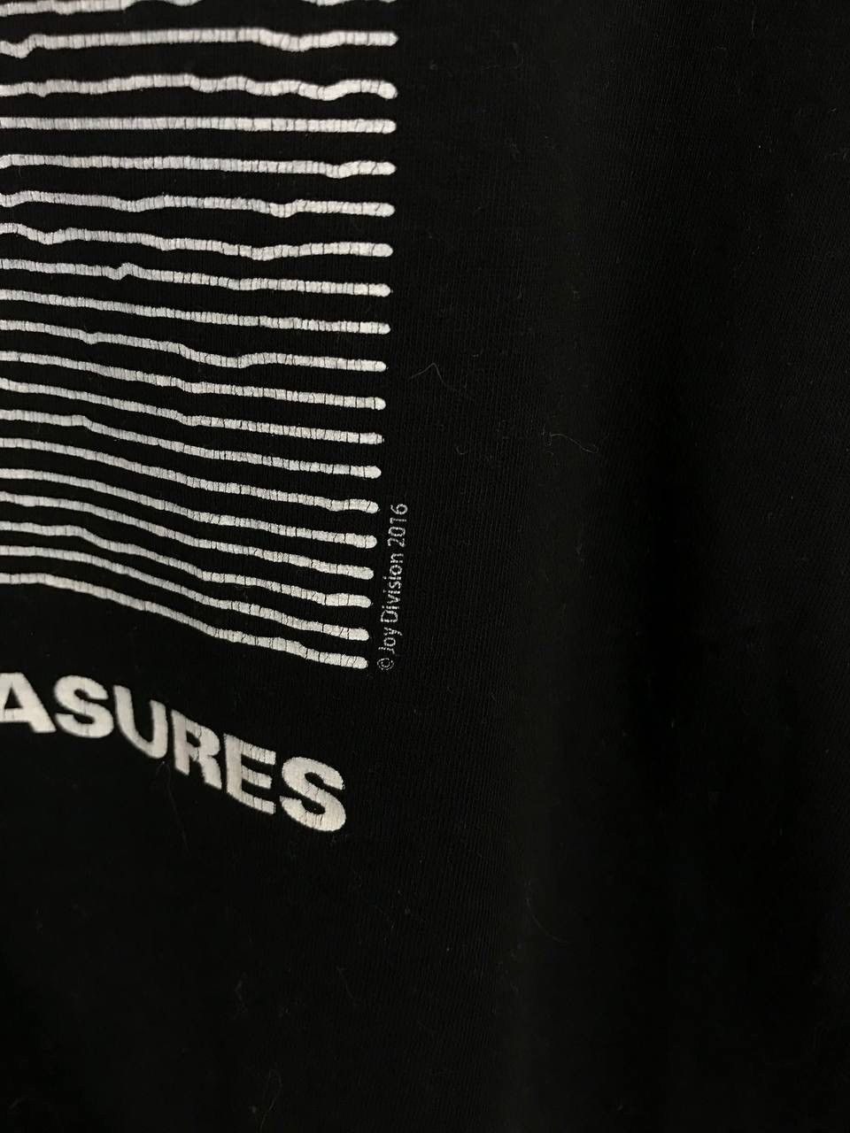 Band Tees Joy Division rock band tee Size US XL / EU 56 / 4 - 4 Thumbnail