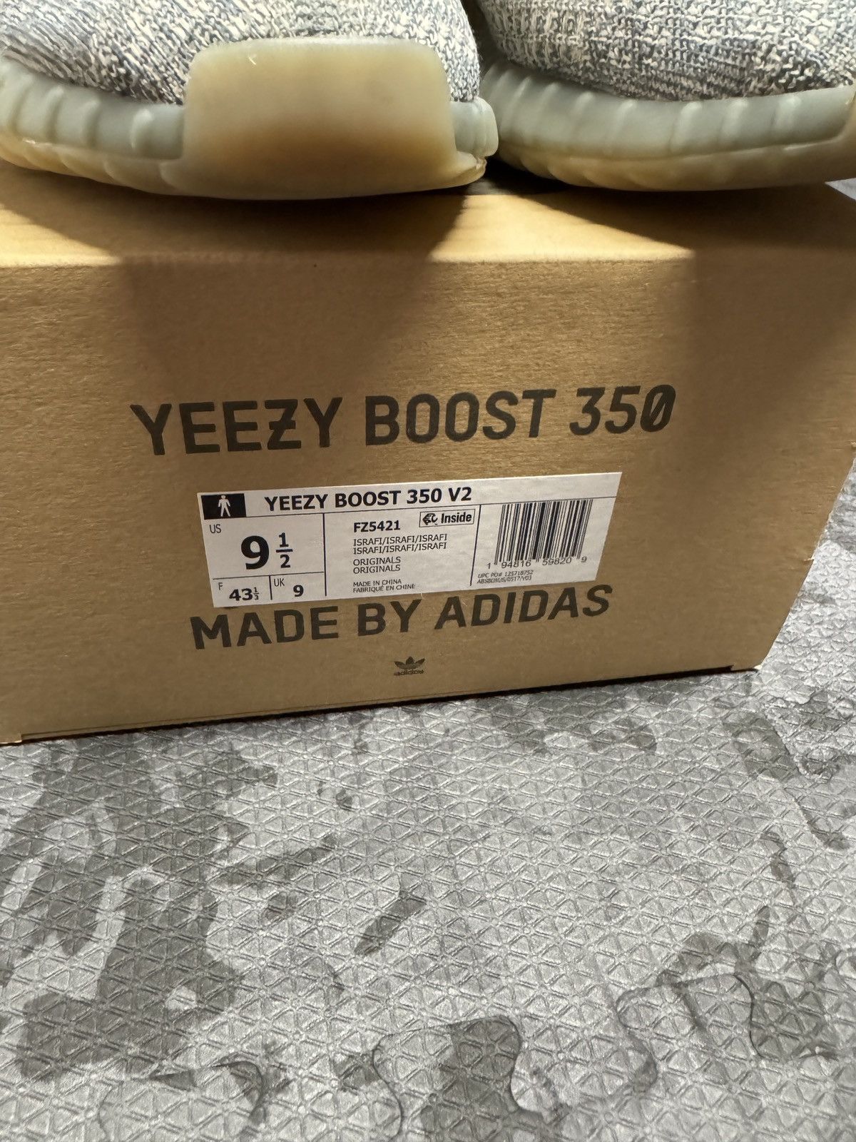 Adidas Yeezy 350 Size US 9.5 / EU 42-43 - 8 Thumbnail