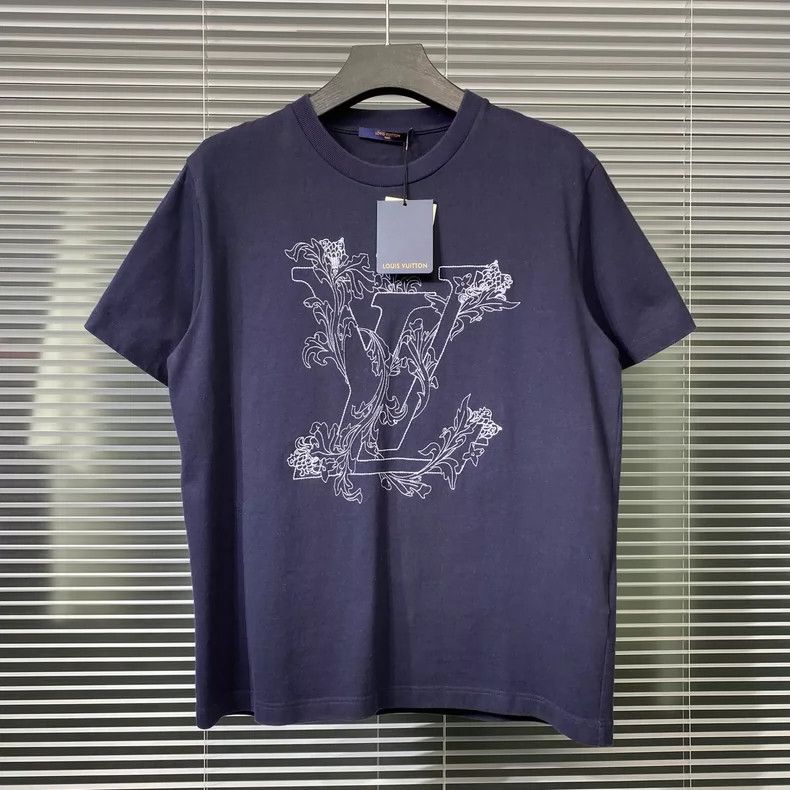 Louis Vuitton LOUIS VUITTON Flower embroidery logo short sleeves 2504-Nex Size US L / EU 52-54 / 3 - 1 Thumbnail