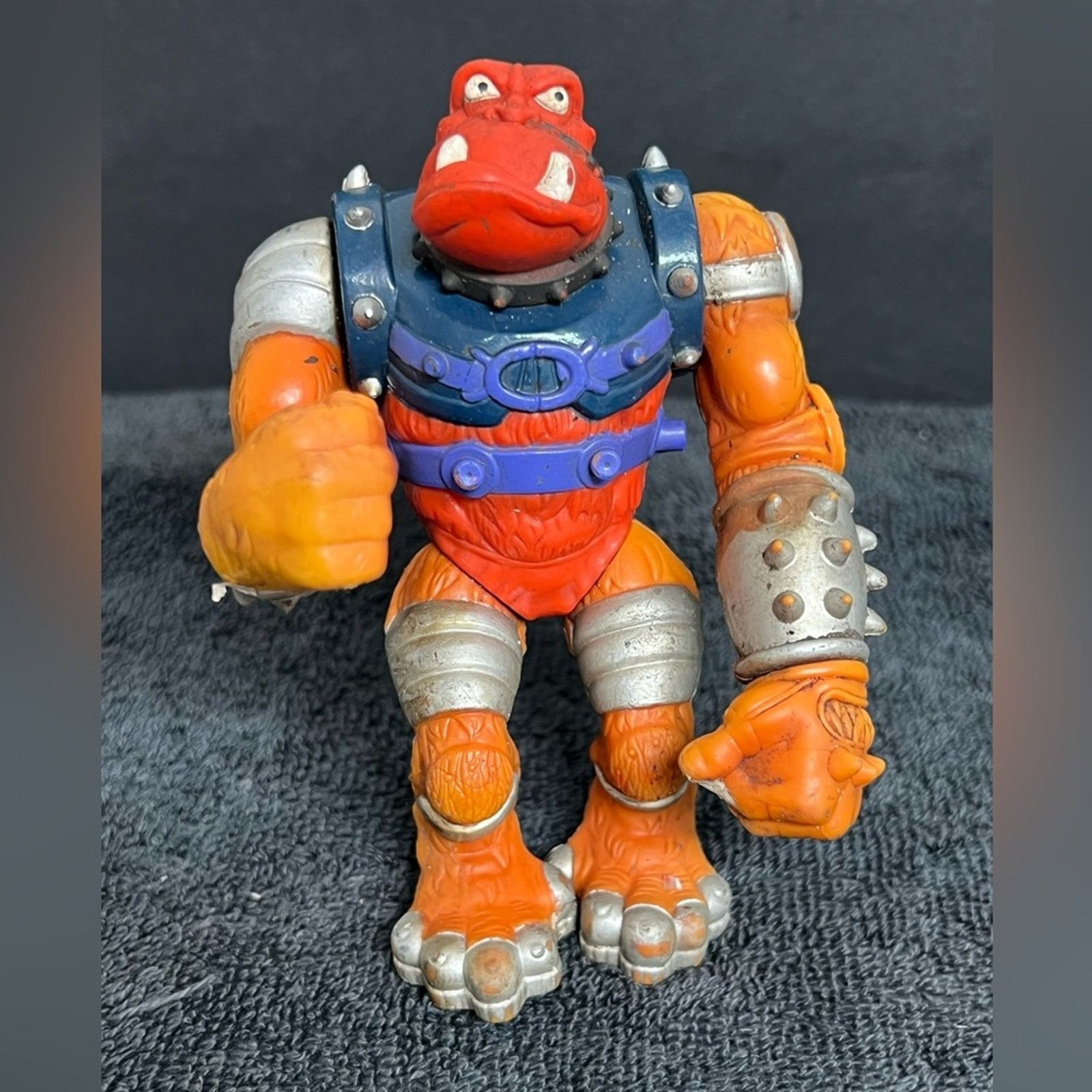 Vintage Vintage 1990 Bruiser Berserker Bucky O'Hare Action Figure Size ONE SIZE - 1 Thumbnail