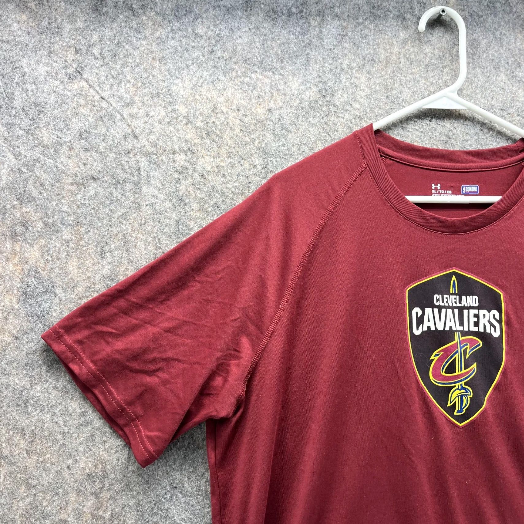 Under Armour Under Armour Shirt Men XL Red Cleveland Cavaliers Combine Basketball Tee Short Sleeve Crew Neck Jersey Logo Size US XL / EU 56 / 4 - 2 Thumbnail