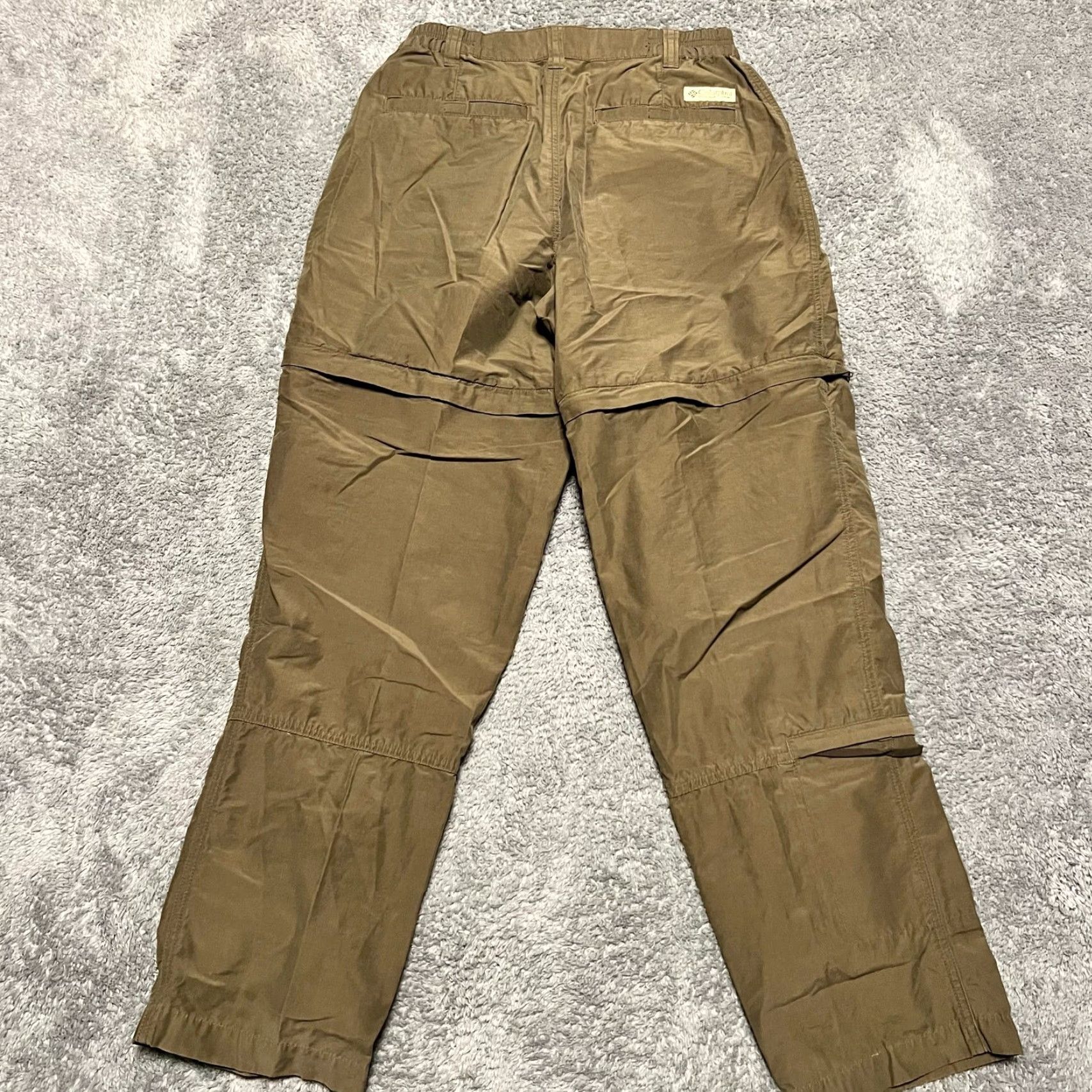 Vintage Columbia Pants Womens 6 Short Zip Off Convertible Cargo Hiking Brown Green Shorts Womens 6 Brown Green Zip Off Convertible Shorts Hiking Size 28" / US 6 / IT 42 - 3 Thumbnail