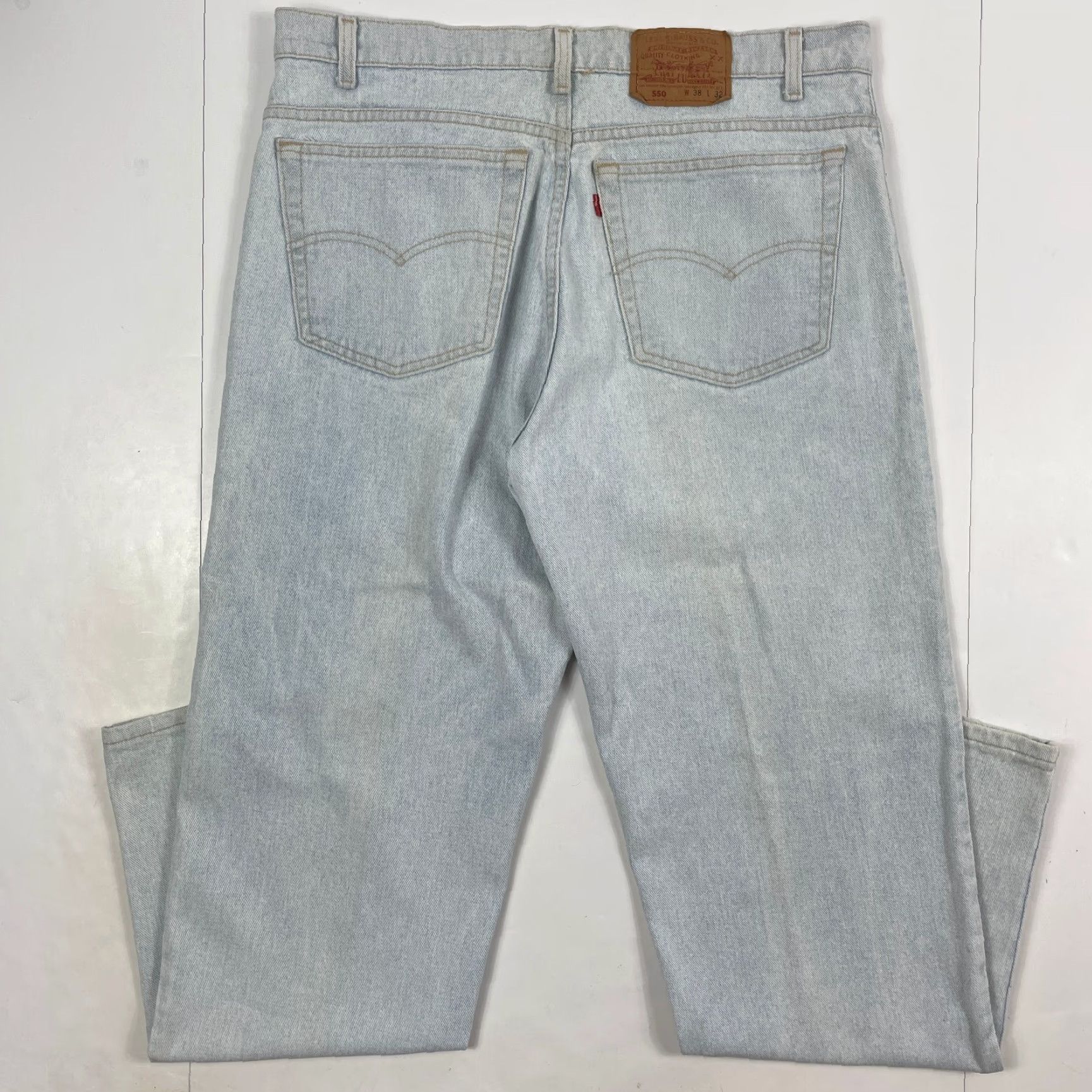 Levi's VINTAGE Levi's 550 Jeans Men 38x32 Straight Leg Blue Denim USA Size US 38 / EU 54 - 7 Thumbnail