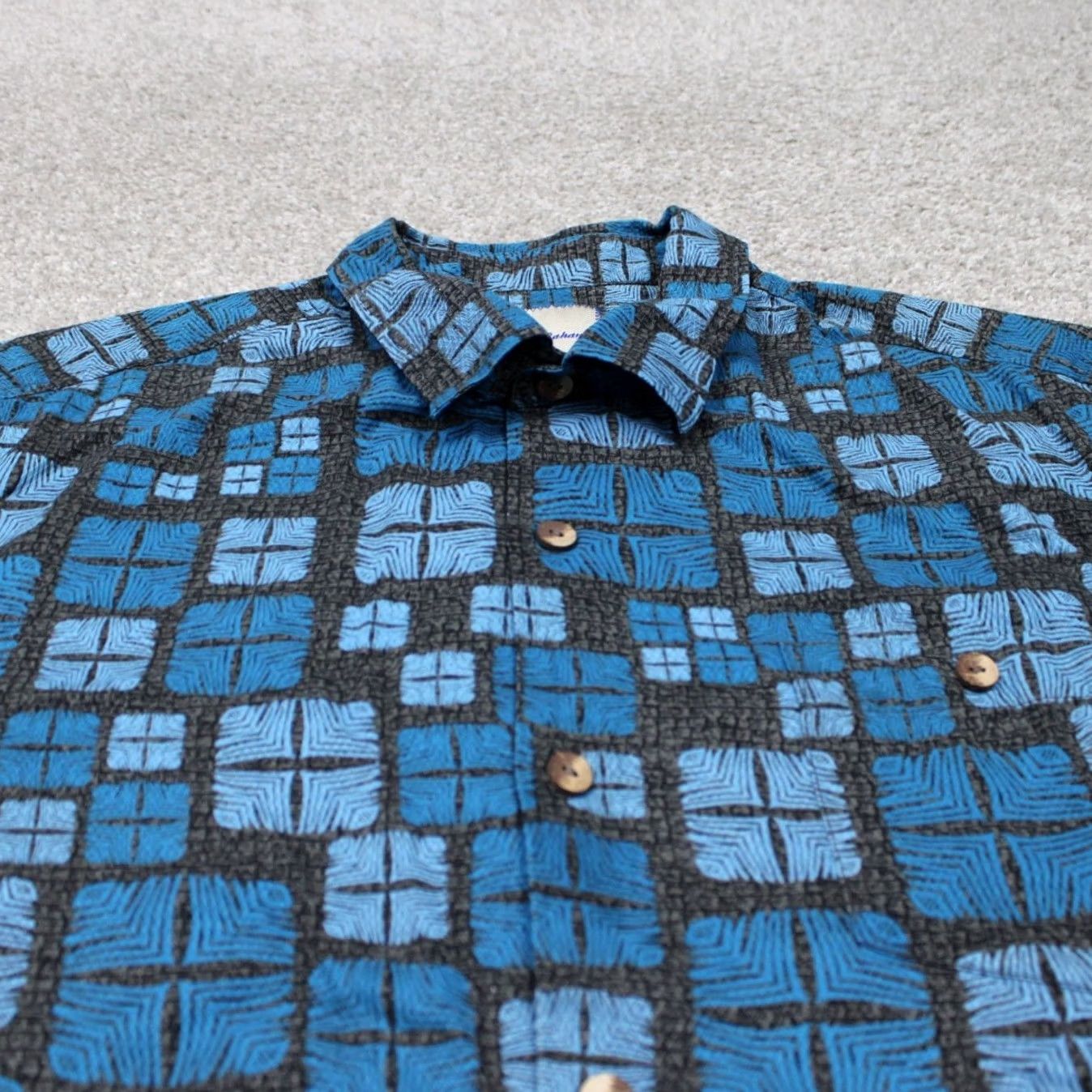 Tommy Bahama Tommy Bahama Hawaiian Shirt Mens XL Blue Geometric Silk Button-Up S/S Shirt Casual Beach Resort Clothing Size US XL / EU 56 / 4 - 4 Thumbnail