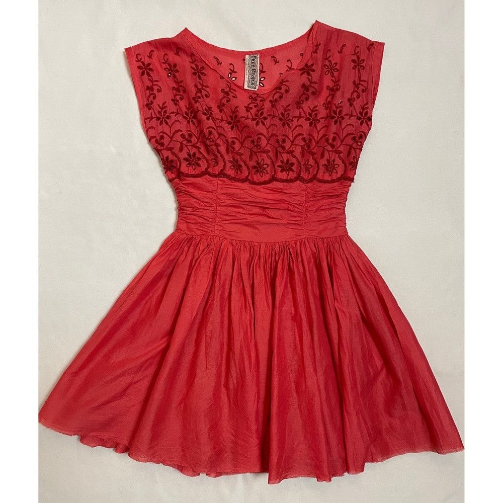 Free People Free People Rose Garden Eyelet Embroidered Red Poppy Dress Size XS / US 0-2 / IT 36-38 - 6 Thumbnail