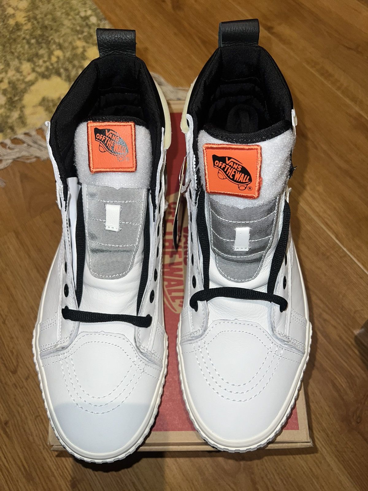 NASA × Vans Vans NASA X Sk8-Hi MTE Space Voyager True White Shoes Size US 11 / EU 44 - 3 Thumbnail