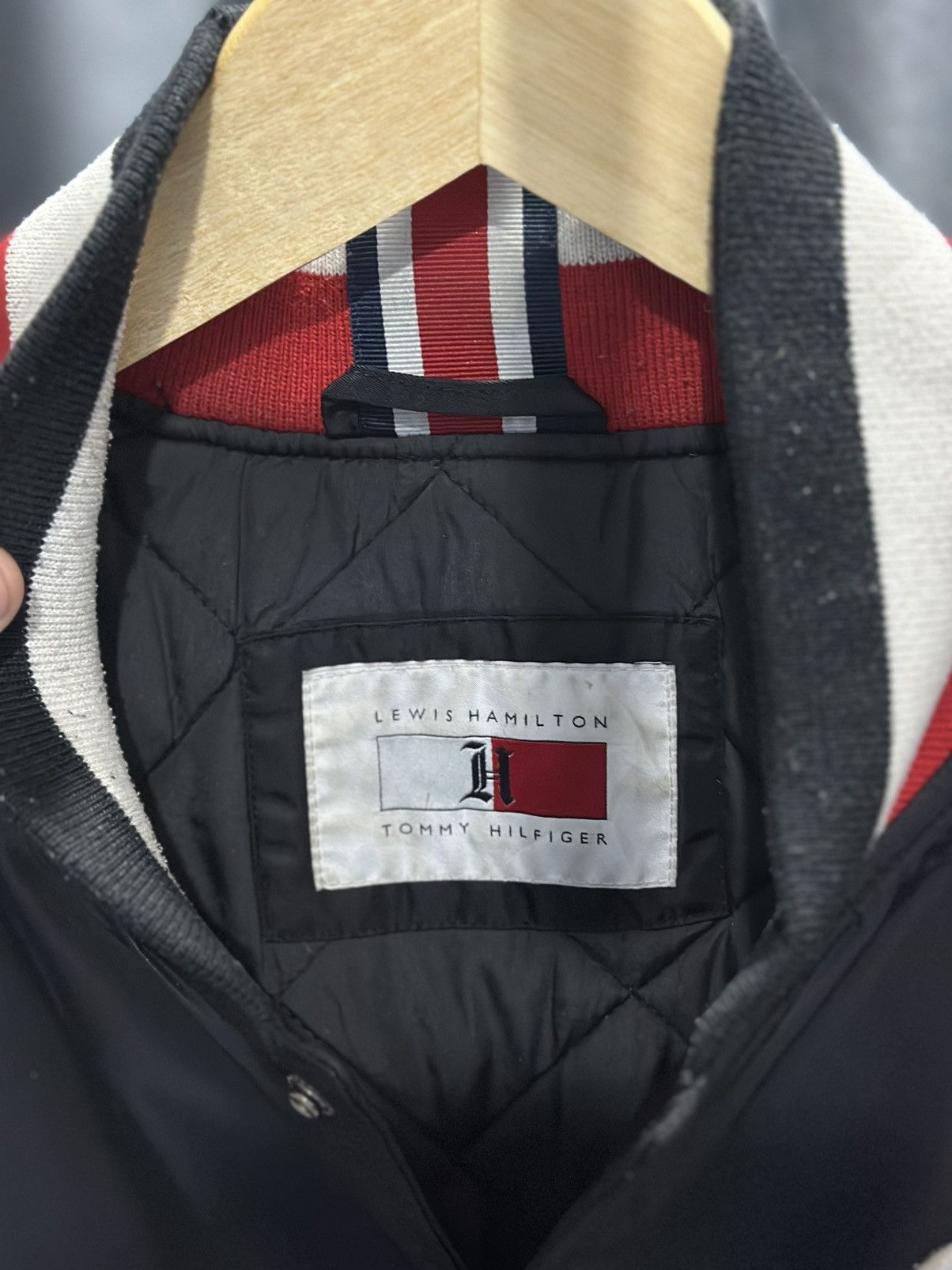 Tommy Hilfiger Tommy Hilfiger x Lewis Hamilton Varsity Bomber Jacket Size US L / EU 52-54 / 3 - 4 Thumbnail