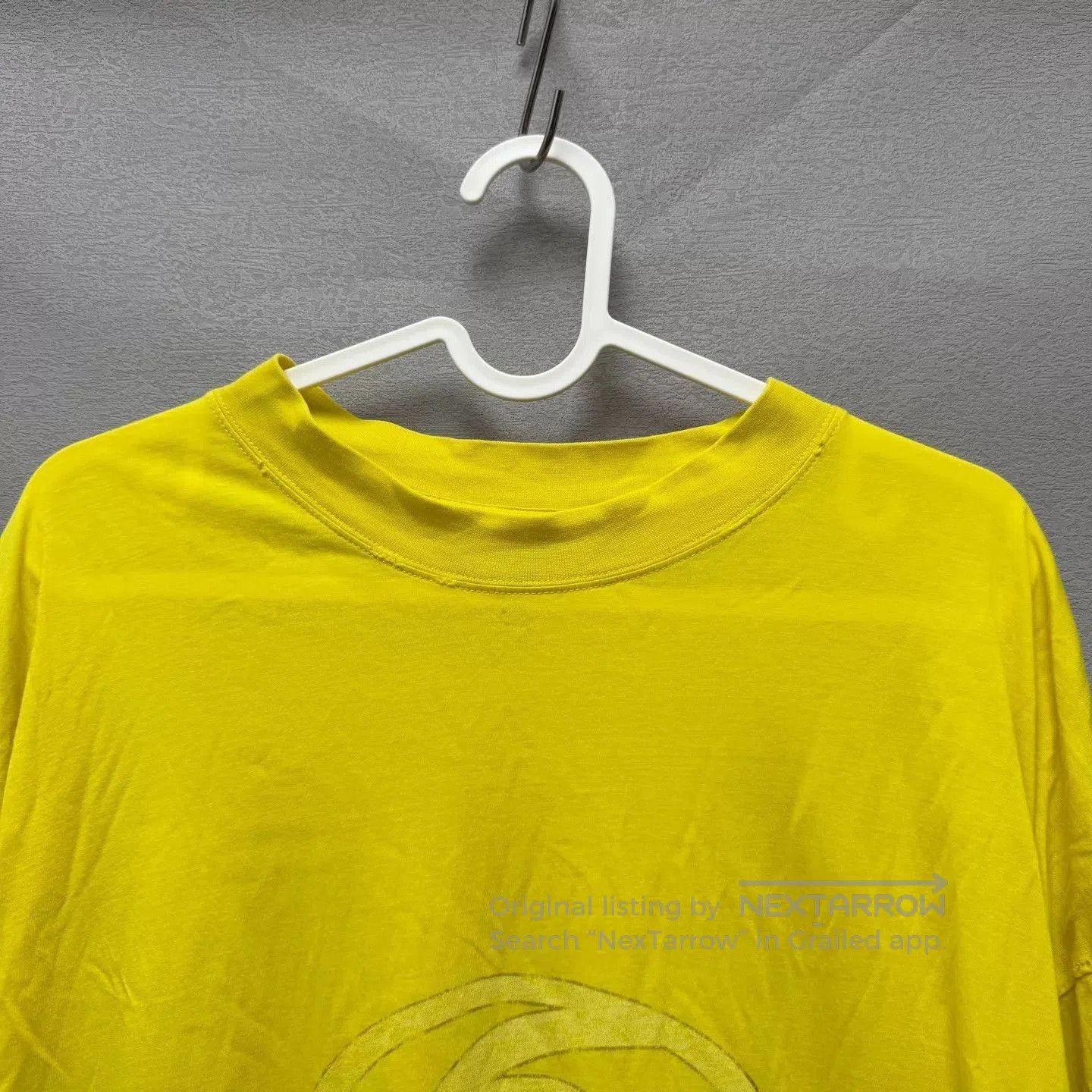 Balenciaga Oversized Yellow Short Sleeve T. Size US L / EU 52-54 / 3 - 3 Thumbnail