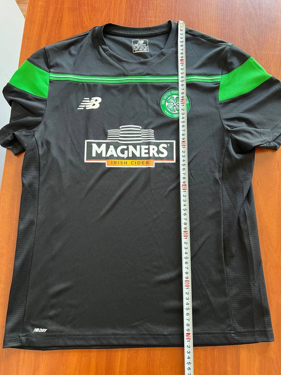 New Balance 2015/16 CELTIC FC TRAINING SOCCER JERSEY FOOTBALL SHIRT SZ S Size US L / EU 52-54 / 3 - 14 Thumbnail