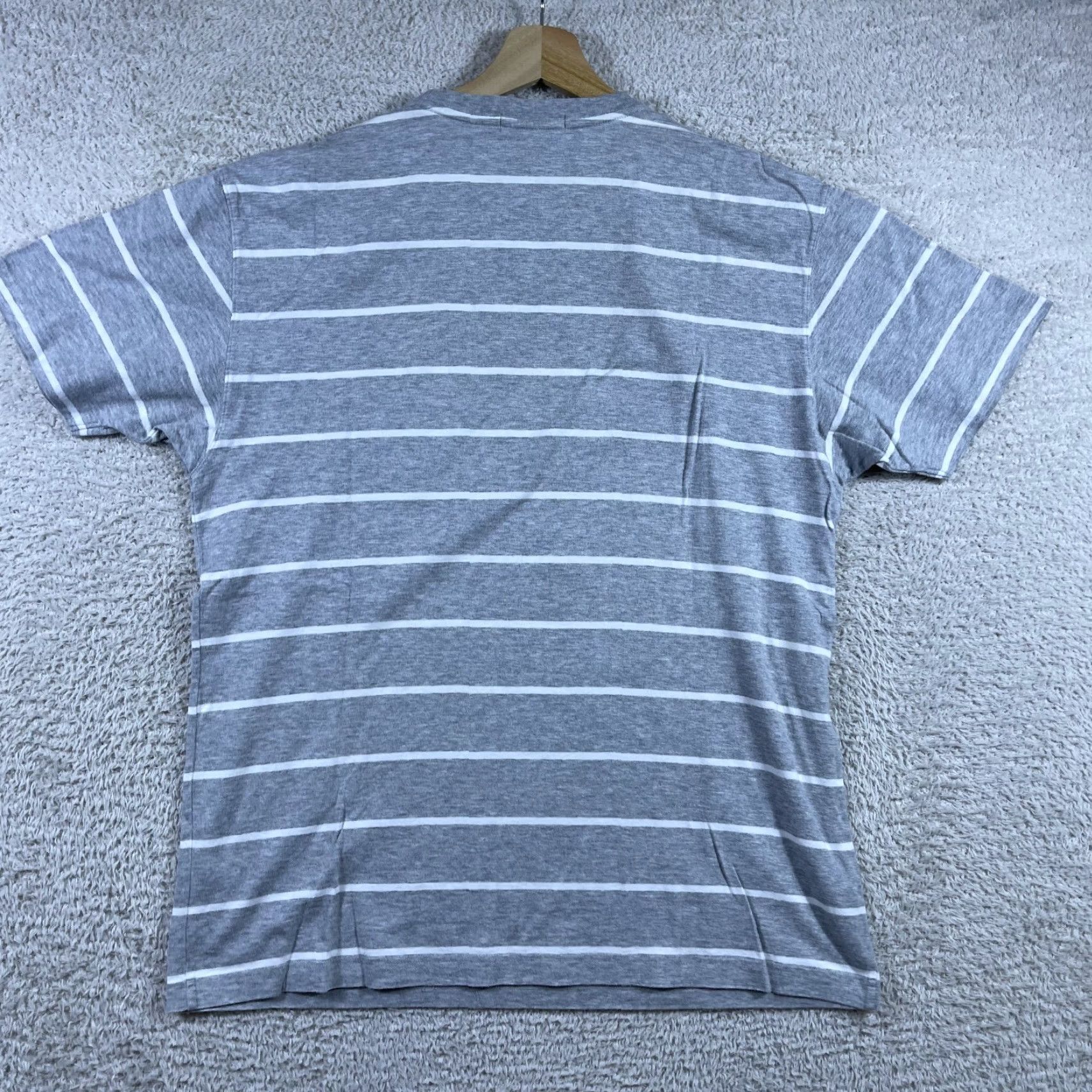 Vintage VINTAGE Grant Thomas 90s Striped T-Shirt Mens M Gray White Surf Skate Y2K Shirt Size US M / EU 48-50 / 2 - 2 Thumbnail