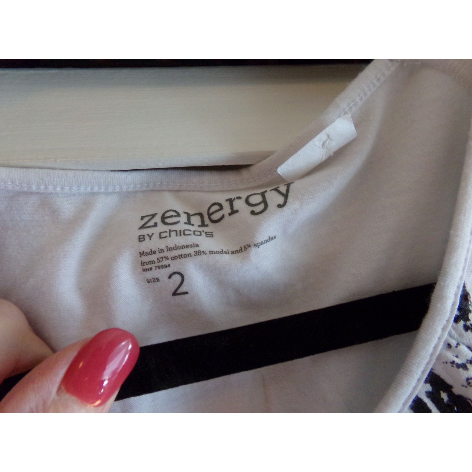 Chicos Chico's Zenergy white top black silver rivets 2 EUC Size L / US 10 / IT 46 - 4 Thumbnail