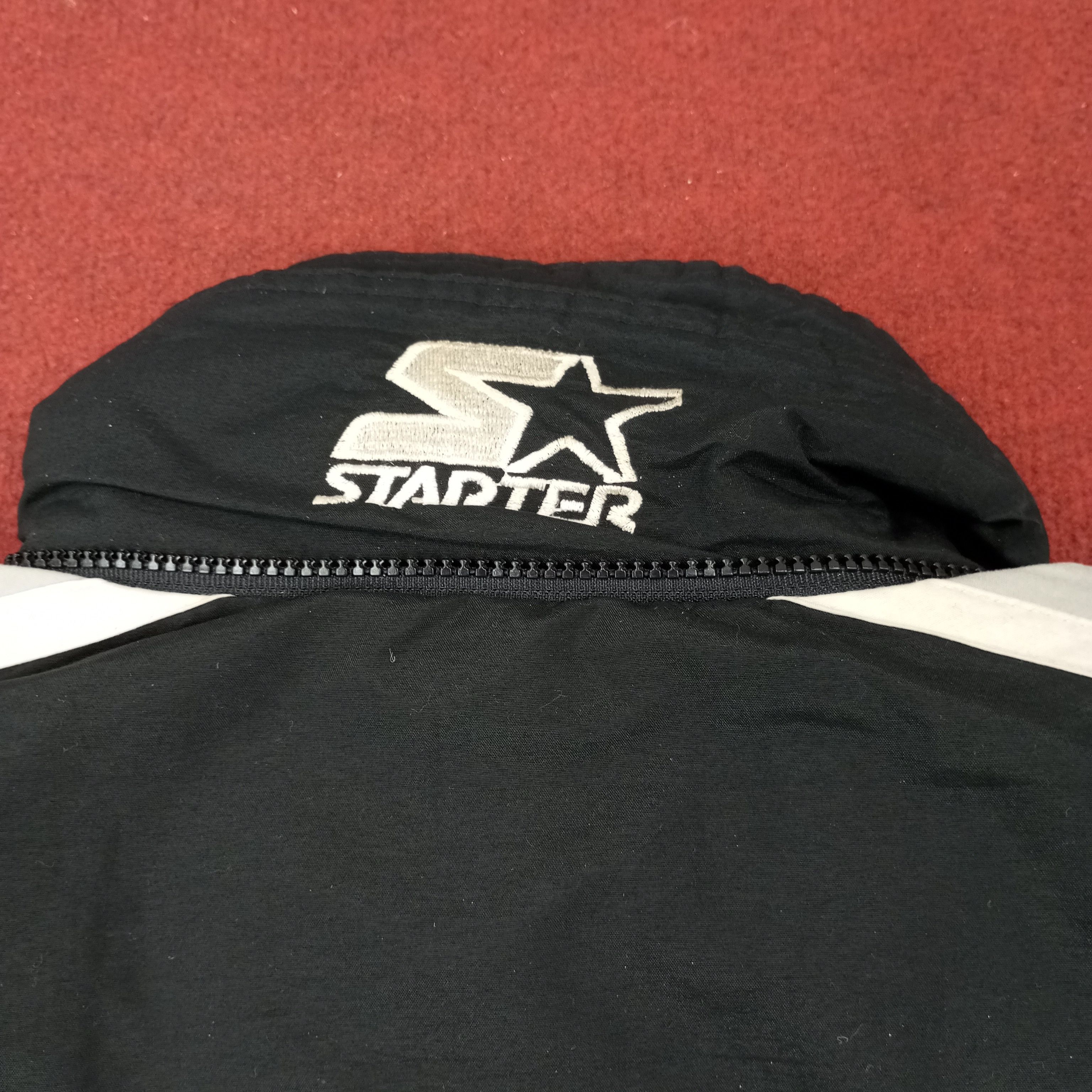NFL × Starter × Vintage Raiders NFL American Football Team Jacket c230n24 Size US XXL / EU 58 / 5 - 4 Thumbnail