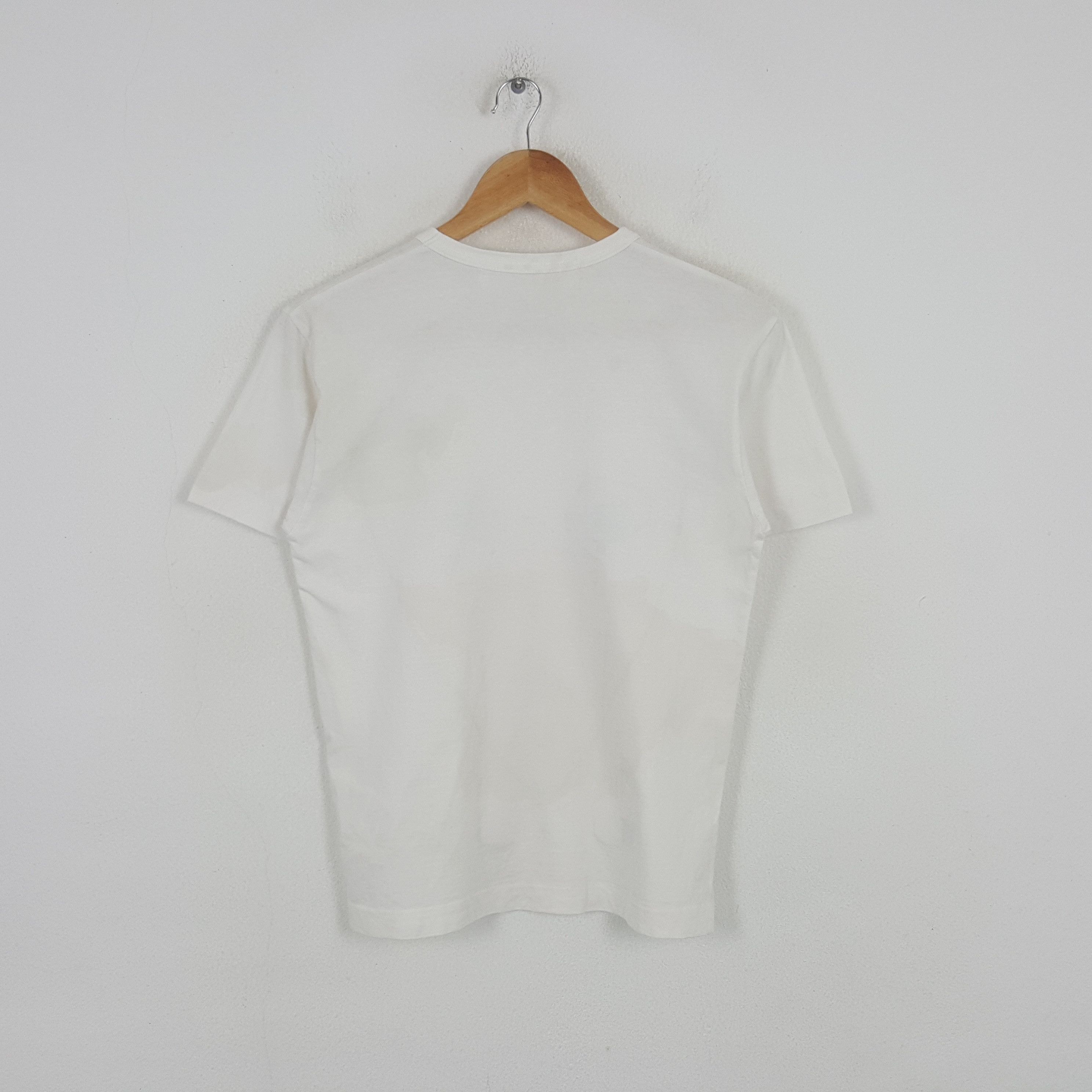 Comme des Garcons PLAY Vintage Play Comme des Garcons Japanese Tshirt RR15 Size US S / EU 44-46 / 1 - 3 Thumbnail