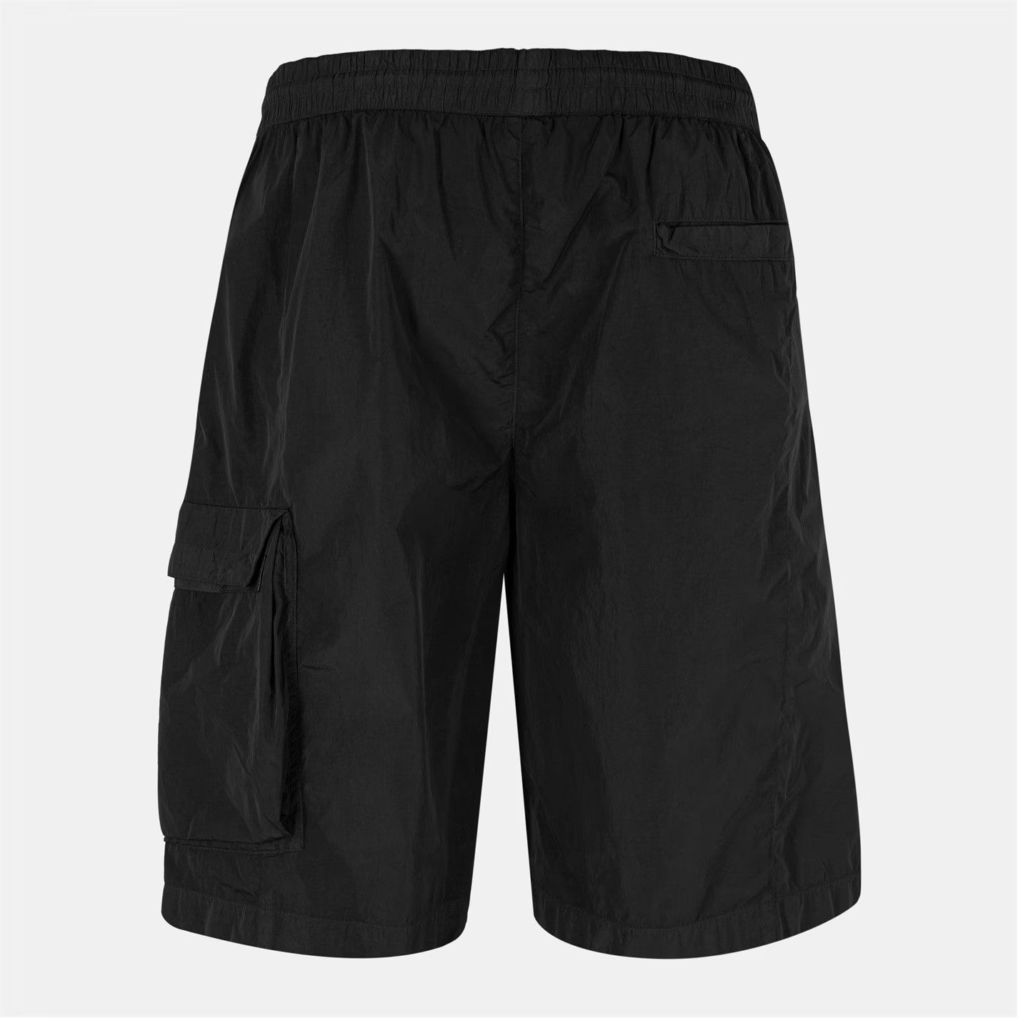 C.P. Company o1g2r1mq0426 Bermuda Cargo Shorts in Black Size US 28 / EU 44 - 4 Thumbnail