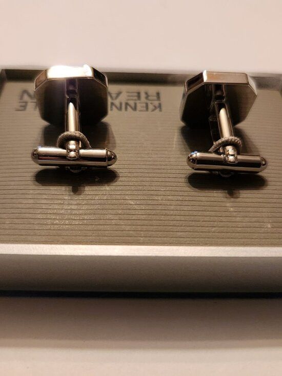 Kenneth Cole Kenneth Cole reaction men's new silver cufflinks Size ONE SIZE - 3 Thumbnail