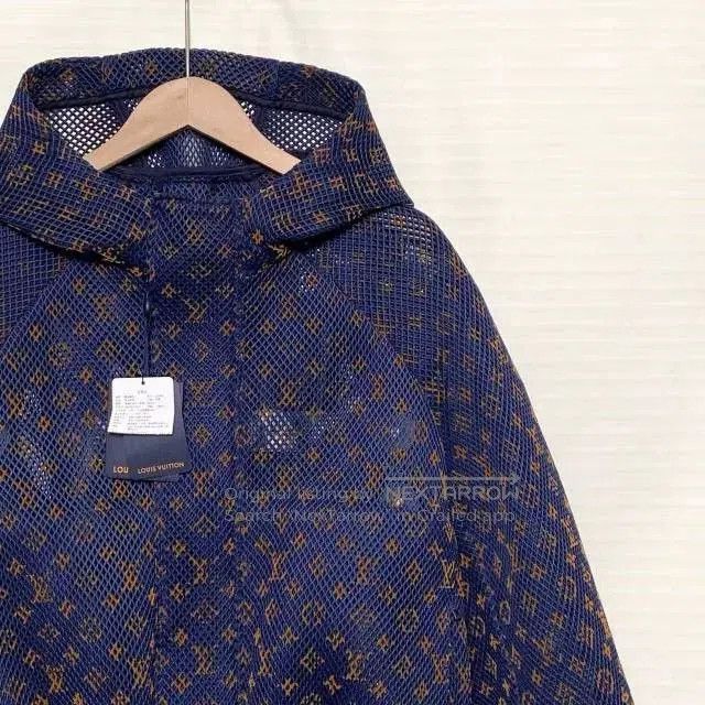 Louis Vuitton Louis Vuitton Gradient Mesh Logo Waist. Size US M / EU 48-50 / 2 - 3 Thumbnail