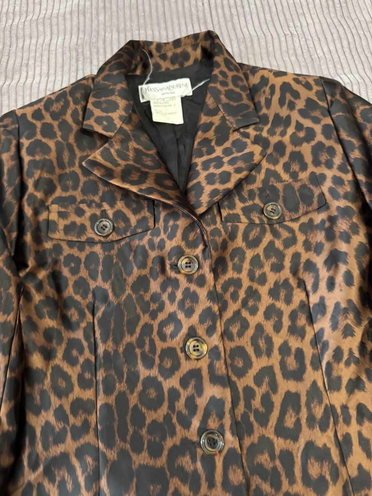 Yves Saint Laurent Vintage Yves Saint Laurent Variation Leopard Skin Jacket Size XL / US 12-14 / IT 48-50 - 5 Thumbnail