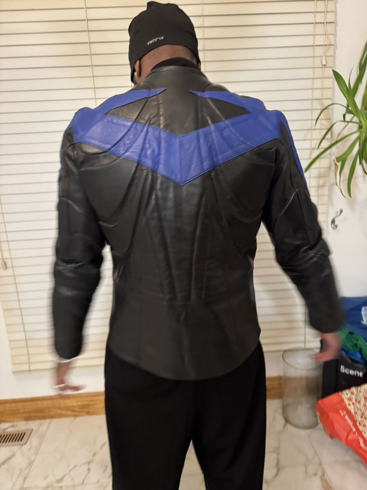 Genuine Leather Vintage Night-wing Batman Black Leather Motorcycle Jacket Size US L / EU 52-54 / 3 - 22 Thumbnail