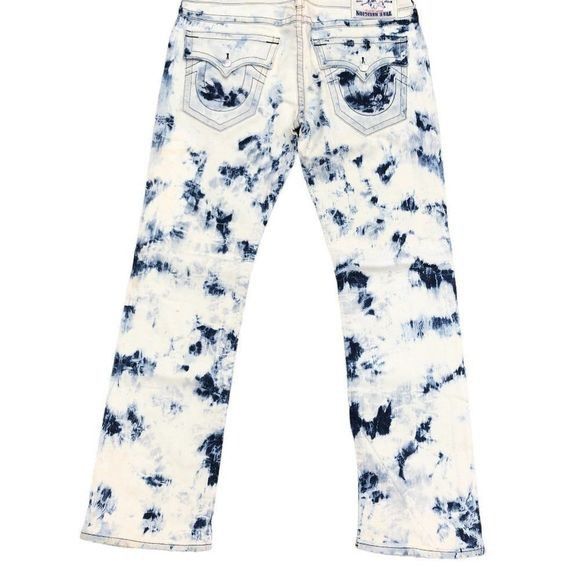 True Religion EXTREMELY RARE MISSPRINTED True Religion Jeans Size 38 Upsid Size US 38 / EU 54 - 2 Thumbnail