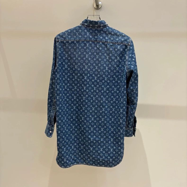 Louis Vuitton Louis Vuitton Denim Denim FW25 Full Print Shirt Size XS / US 0-2 / IT 36-38 - 2 Thumbnail