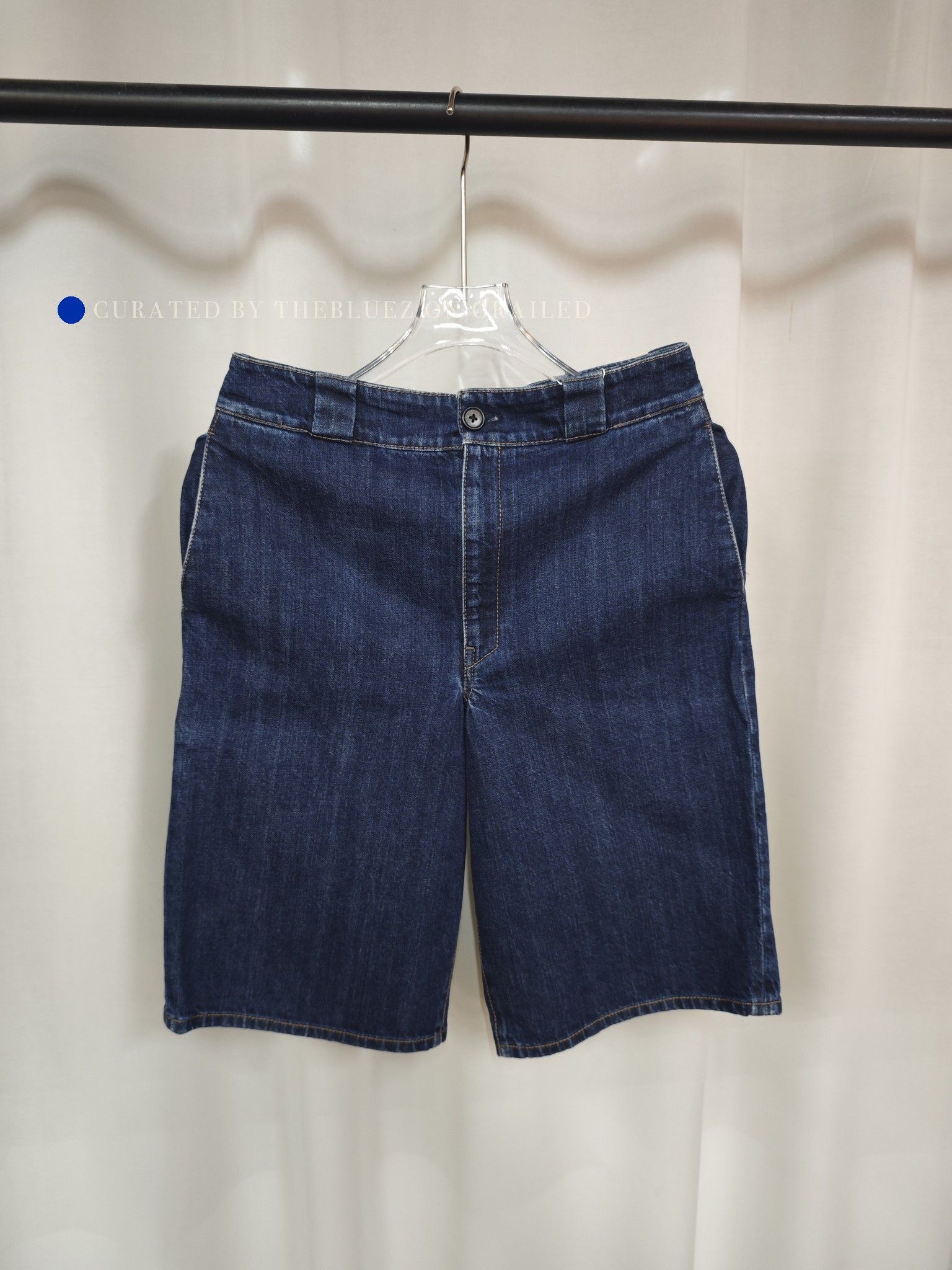 Prada Stylish Denim Shorts in Blue Size US 40 / EU 56 - 1 Thumbnail