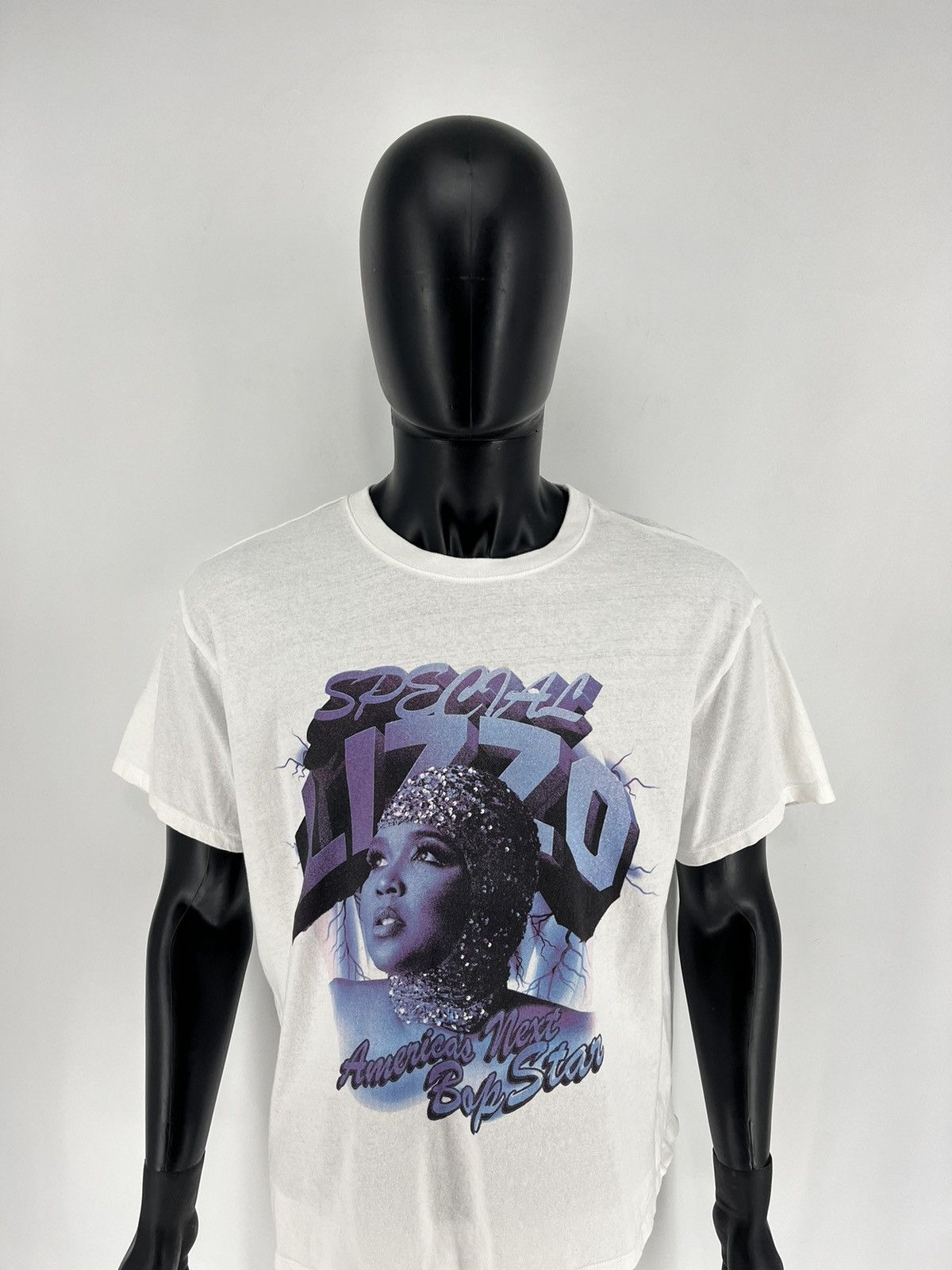 Band Tees × Rap Tees Vintage LIZZO BOB Star TEE Hiphop Rap Promo Tee Size US L / EU 52-54 / 3 - 5 Thumbnail