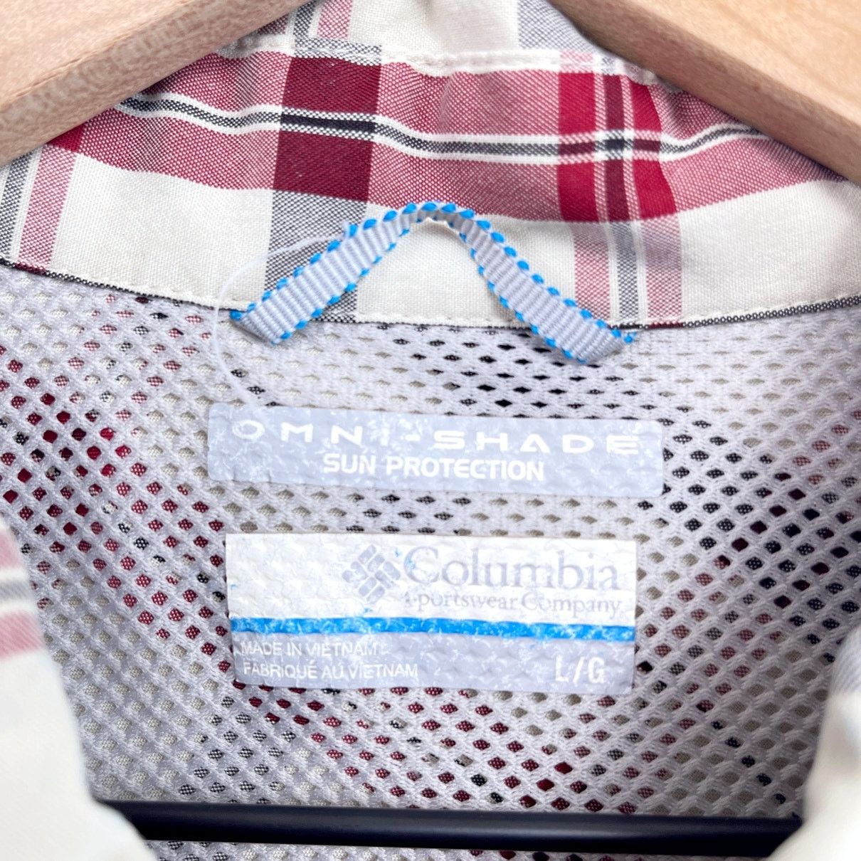 Columbia Columbia Short Sleeve Hiking Shirt Black Plaid Mens L Size US L / EU 52-54 / 3 - 5 Thumbnail