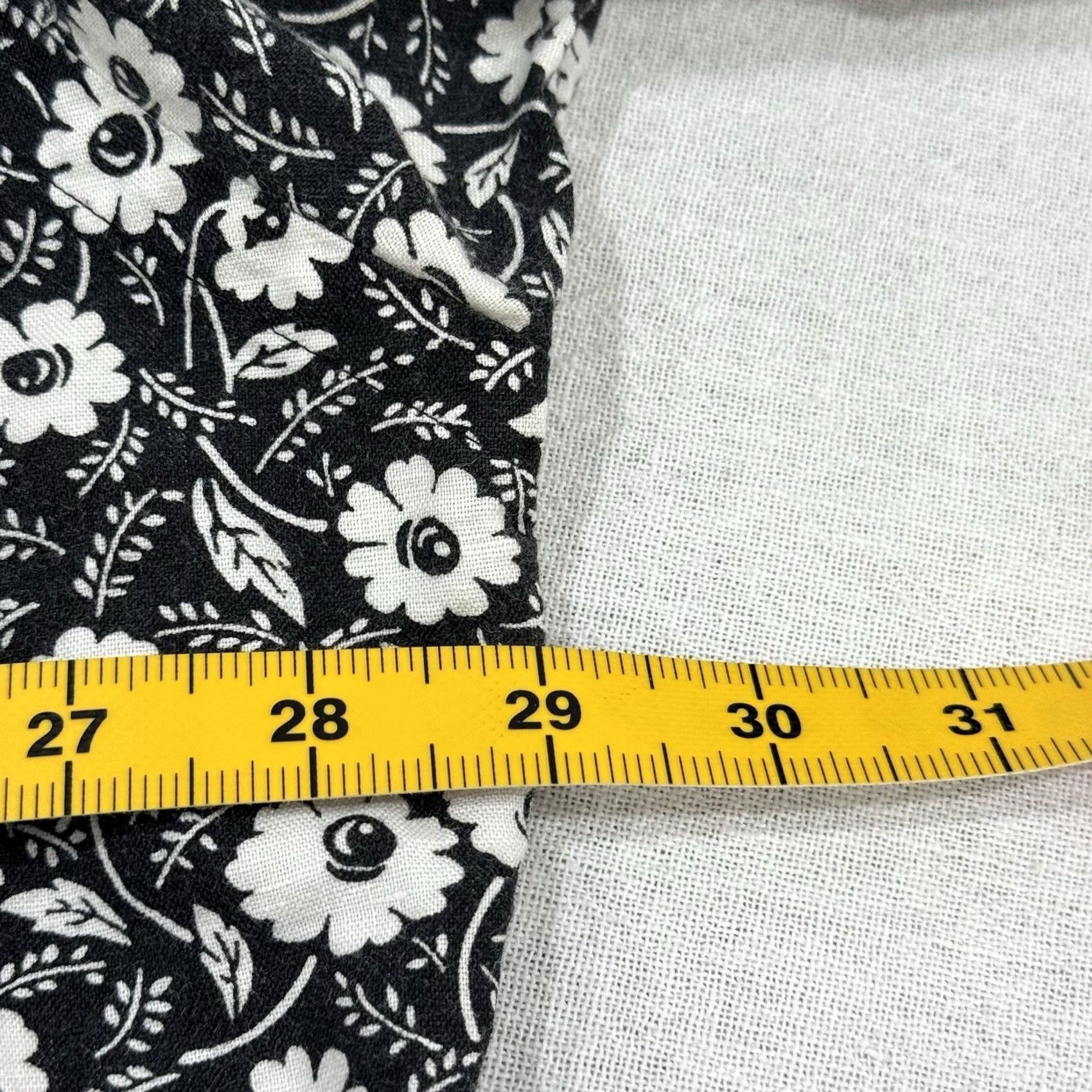 Polo Ralph Lauren VINTAGE Polo Ralph Lauren Camp Shirt Men’s 2XL Linen Blend Floral All Over Print Shirt Men 2XL Black Floral 90s Hawaiian Polo Golf Mens Size US XXL / EU 58 / 5 - 5 Thumbnail