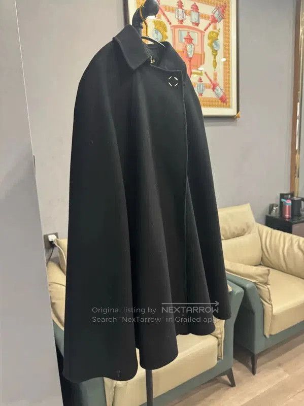 Versace Versace Black Wool Women's Coat . Size L / US 10 / IT 46 - 3 Thumbnail