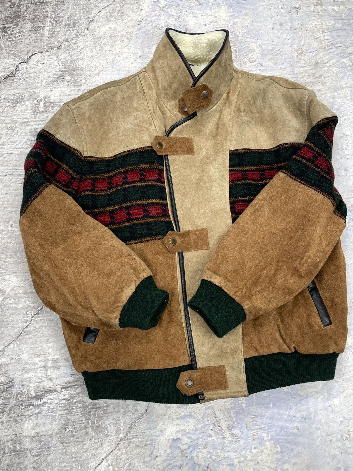 Vintage C&A Navajo Aztek Print jacket sheep skin suede Size US M / EU 48-50 / 2 - 5 Thumbnail