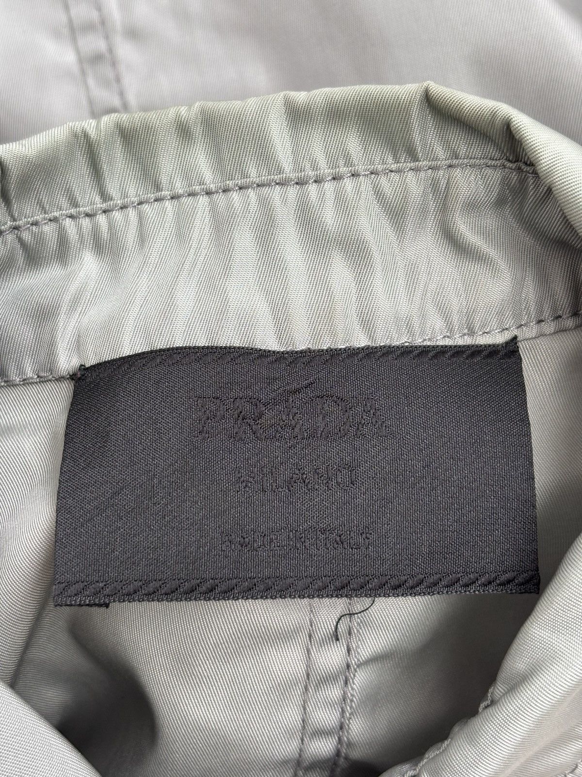 Prada 1990s Vintage Silver Nylon Jacket Size US S / EU 44-46 / 1 - 5 Thumbnail