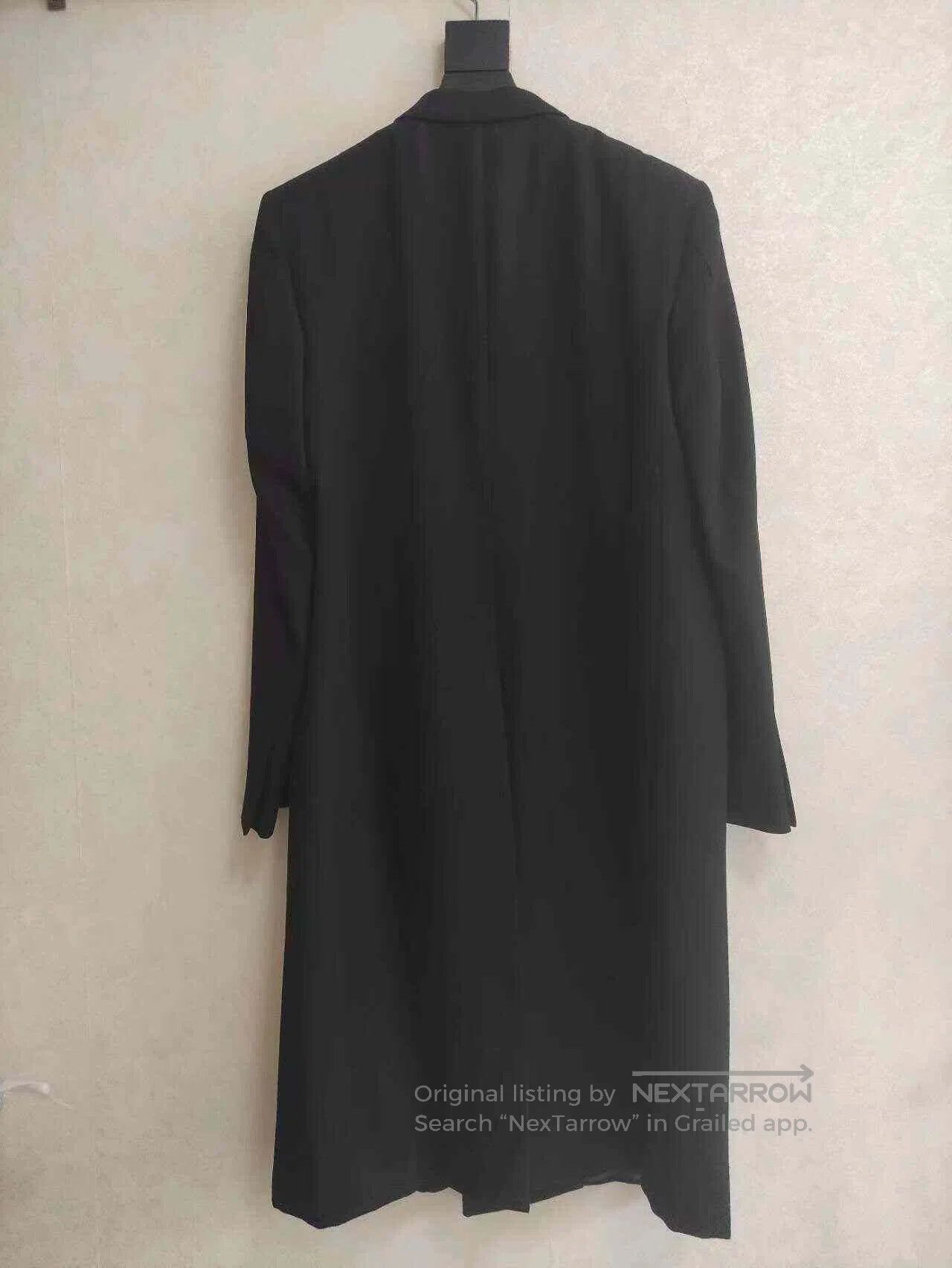 Givenchy Givenchy First Gen Runway Twill Lock Coat. Size US M / EU 48-50 / 2 - 2 Thumbnail
