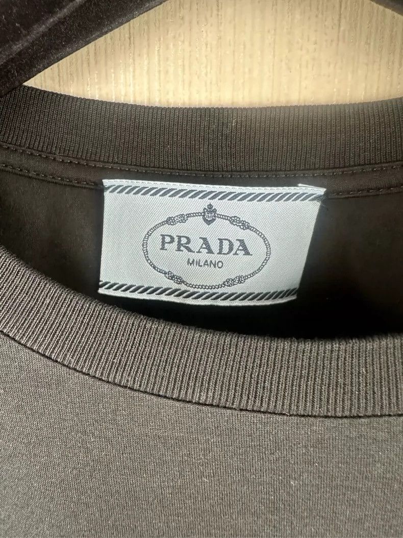 Prada PradaShort sleeves 2503-Nextarrow Size S / US 4 / IT 40 - 3 Thumbnail