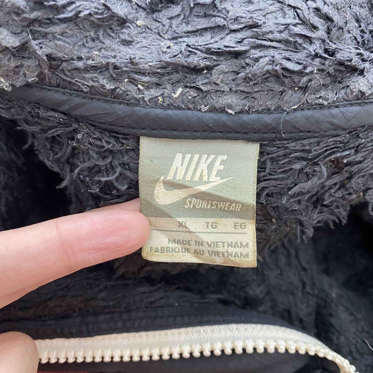 Nike × Vintage Vintage NIKE Sportswear Half Sherpa Style Black Hoodie Size US XL / EU 56 / 4 - 5 Thumbnail