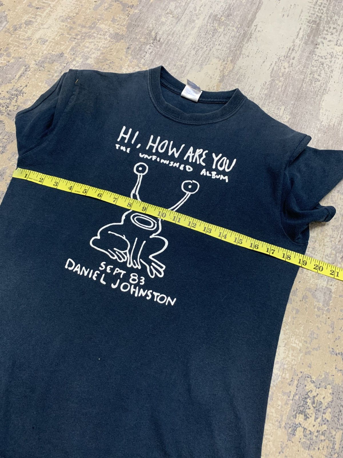 Band Tees Vintage 00s Daniel Johnston Hi How Are You Tee Tshirt Size US S / EU 44-46 / 1 - 10 Thumbnail