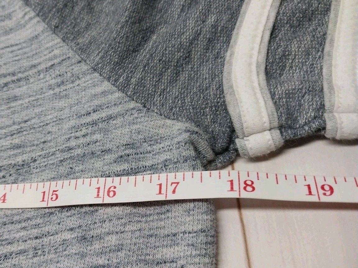 Sonoma Sonoma Womens Small Marled Gray Striped Tee Soft Casual Size S / US 4 / IT 40 - 7 Thumbnail