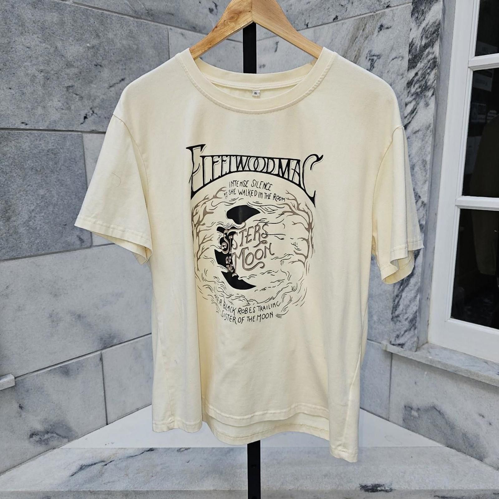 Other Fleetwood Mac Sisters of the Moon T-shirt Size XL / US 12-14 / IT 48-50 - 1 Thumbnail