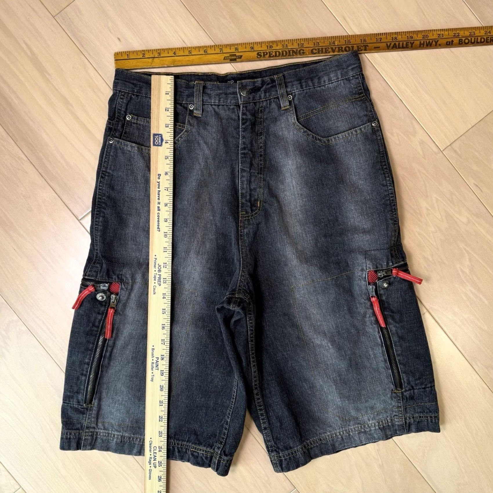 Vintage VINTAGE No Boundaries Shorts 31 Black Y2K Baggy Cargo Denim Skater Tribal Mens Size US 31 - 6 Thumbnail