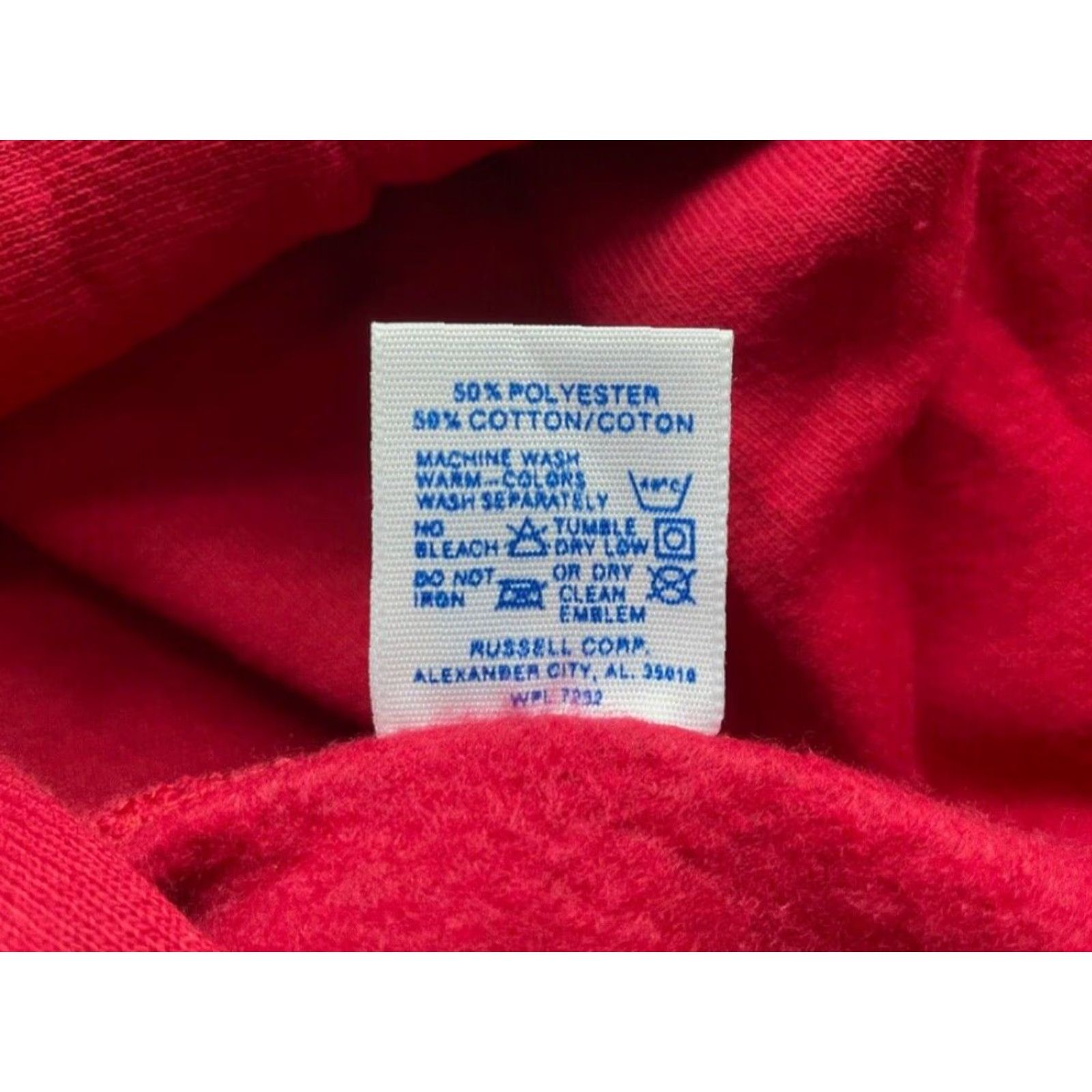 Russell Athletic VINTAGE Russell Athletic Hoodie Mens M Red Sweatshirt 90s NWT Deadstock Cardinal Red Sweatshirt Crew Mens Size US M / EU 48-50 / 2 - 7 Thumbnail