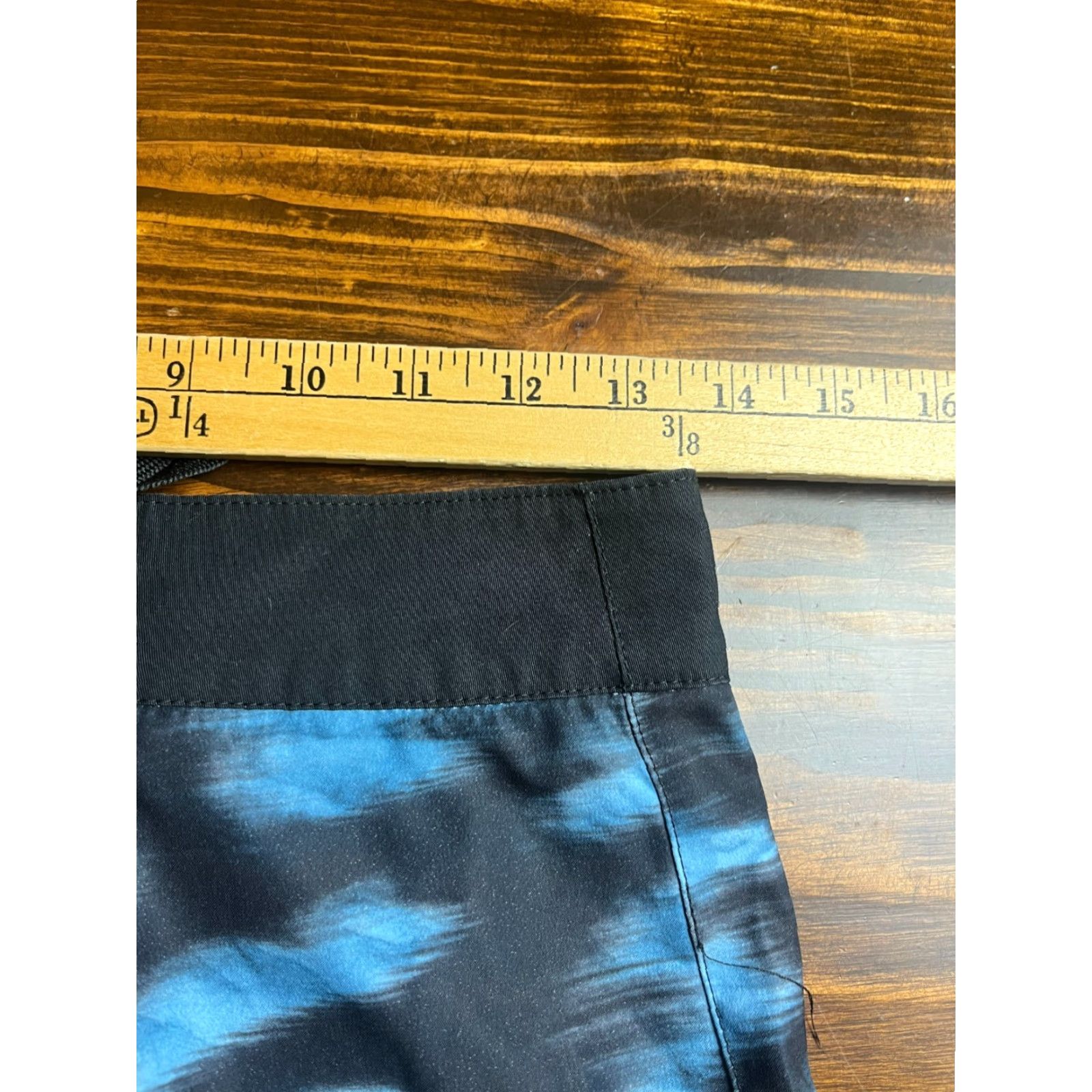 Under Armour Under armour Heat Gear Shorts Men's 28 Blue Black Board/Swim Trunks Loose Size US 28 / EU 44 - 4 Thumbnail