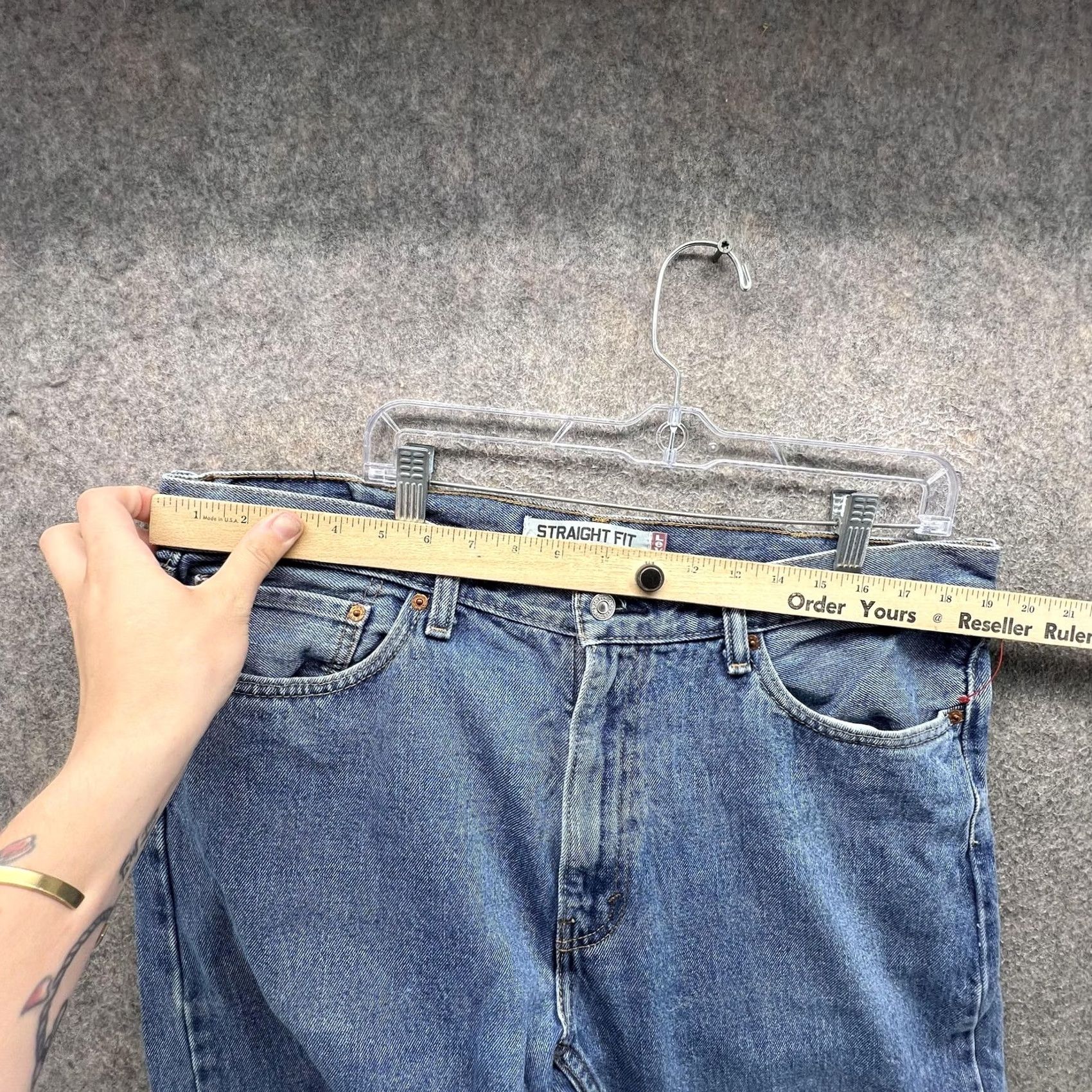 Levi's Levi's 505 Jeans Mens 38x30 Blue Straight Denim Medium Wash Casual Classic Distressed? No Size US 38 / EU 54 - 4 Thumbnail