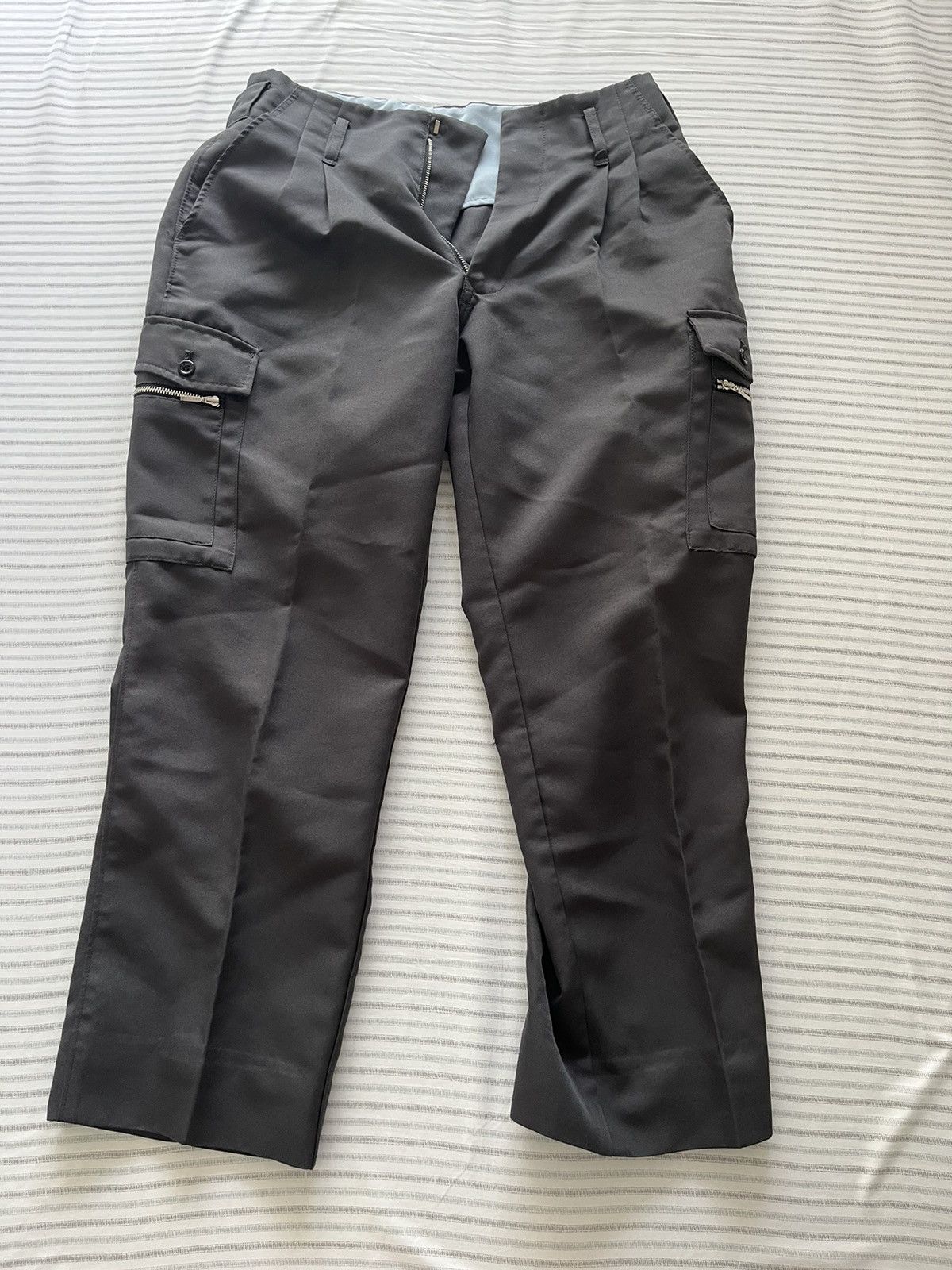 Japanese Brand 1990 Multi Pocket Pants by Toraichi Size US 28 / EU 44 - 1 Thumbnail