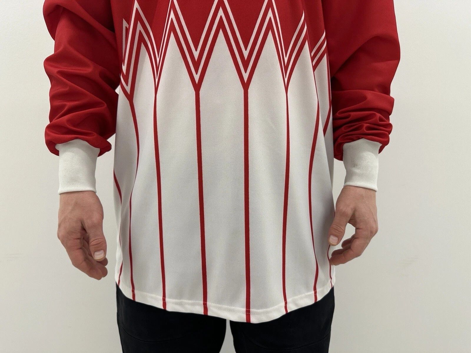 Vintage VINTAGE 1990s UHLSPORT JERSEY SOCCER FOOTBALL SHIRT Size US XL / EU 56 / 4 - 5 Thumbnail