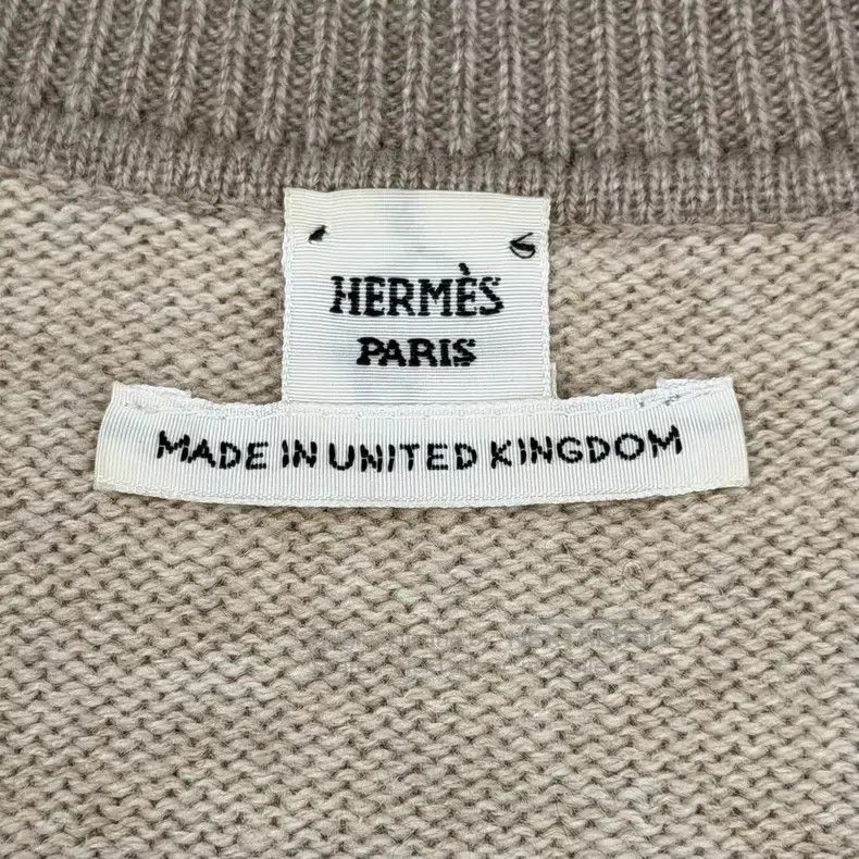 Hermes Hermes Khaki Butterfly Pattern Cashmere Sweater Size XS / US 0-2 / IT 36-38 - 5 Thumbnail